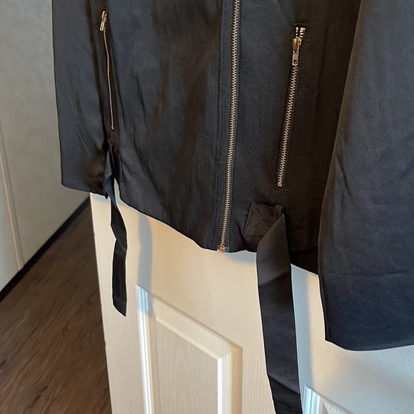 Size medium Lara Moto jacket - Picture 4 of 5